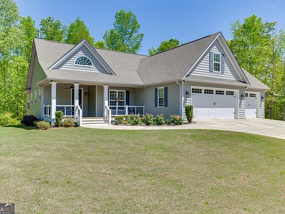 3rd image of 7660 Fern Ln