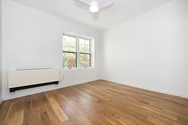 Rented by Bold New York | media 23