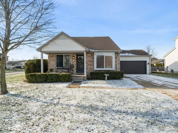 59715 Cynthia Dr, New Haven, MI 48048