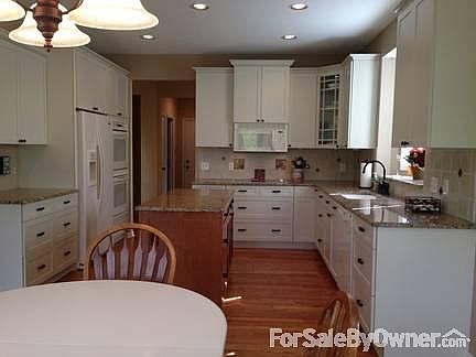 Kitchen with Granite Island