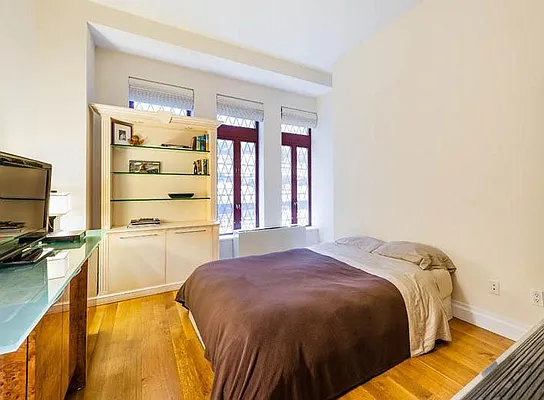Rented by Keller Williams NYC | media 11