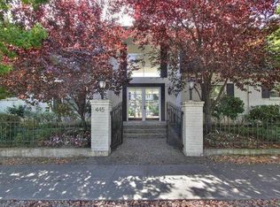 445 Oak Grove Ave APT 5, Menlo Park, CA 94025
