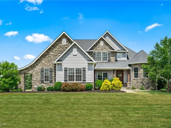 4269 Fox Glen Dr, Medina, OH 44256