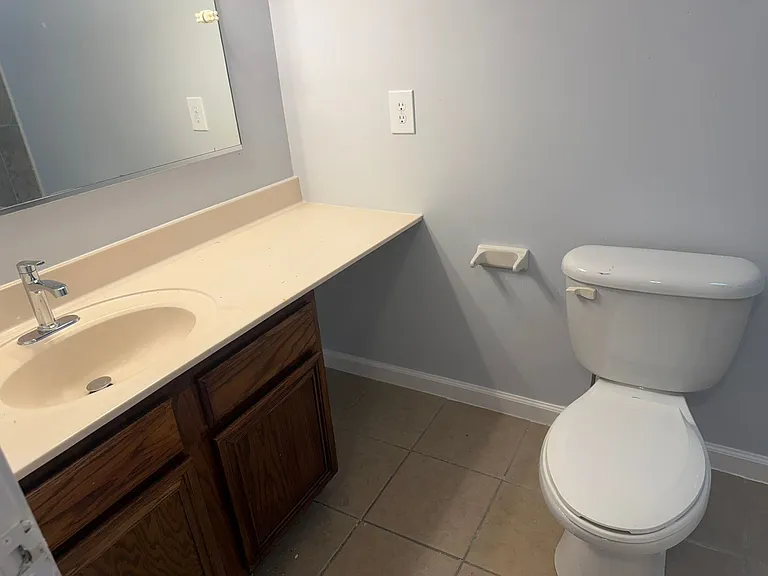 401 Dustin Dr — Photo 20