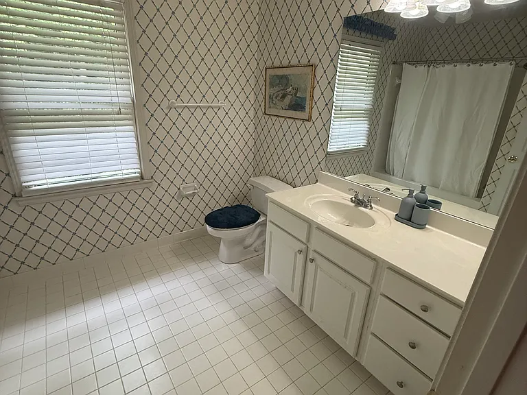 3802 Lance Bluff Ct — Photo 26