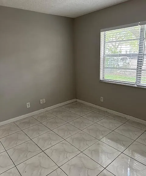 1004 Twin Lakes Dr #1004 — Photo 10