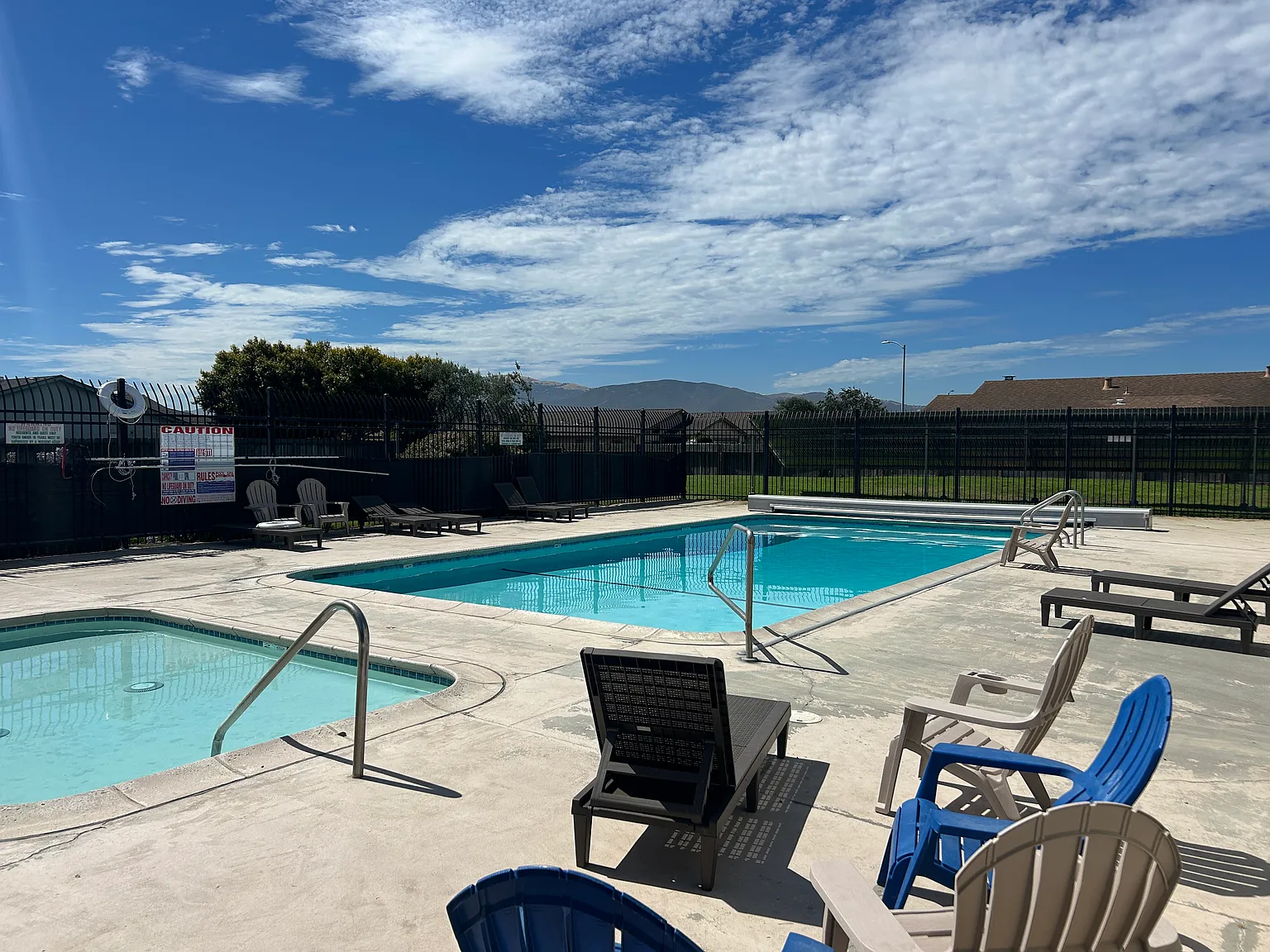 3 bed, 1.5 bath, 1536 sqft, $3,650 — Photo 1