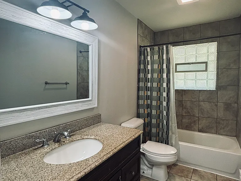 74 Village Ct #4 — Photo 4