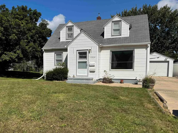 1539 Byron Ave, Waterloo, IA 50702