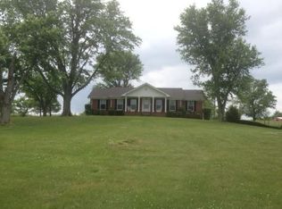 463 Nichols Ln, Gallatin, TN 37066