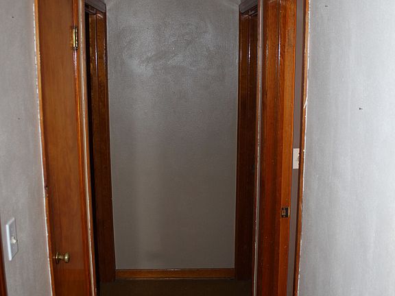 4th image of 114 N Roosevelt Dr