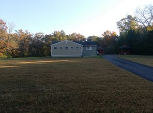 12309 Rochester Dr, Fairfax, VA 22030