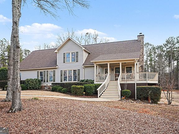 3rd image of 2214 Turner Rd