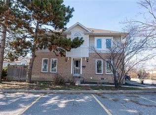 63 Wickstead Ct #33, Brampton, ON