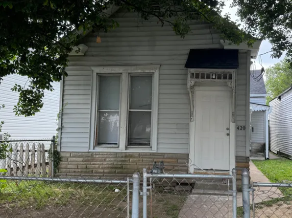 420 Montana Ave, Louisville, KY 40208
