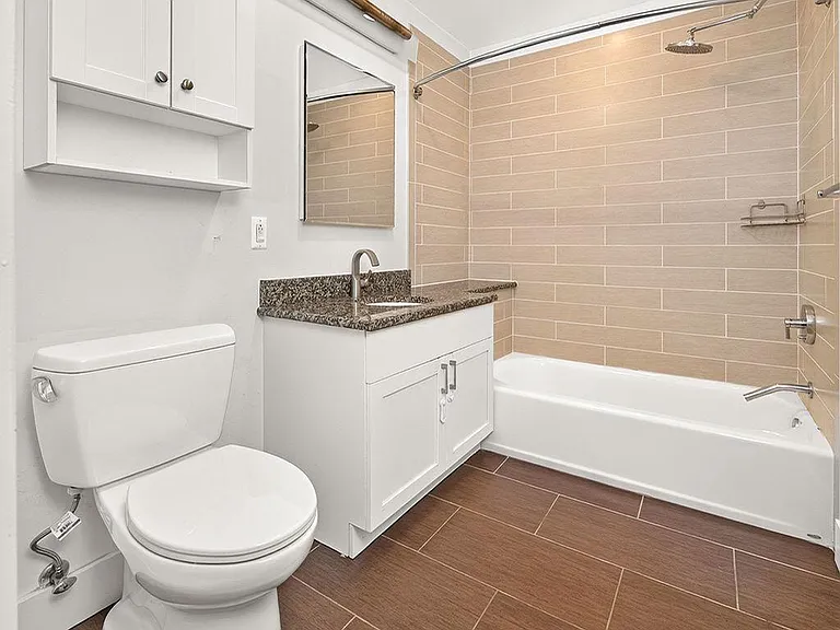 2160 California St NW #101 — Photo 12