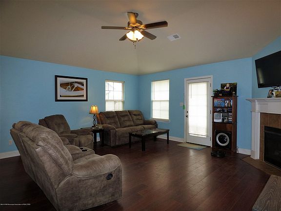 5th image of 8927 Joyce Dr