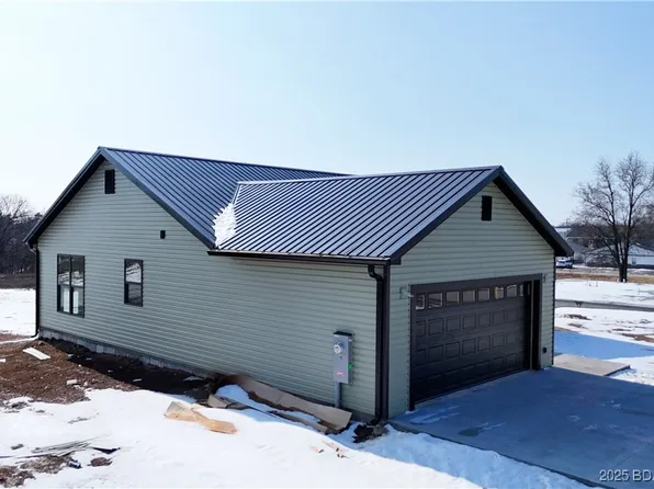 510 E 15th St, Eldon, MO 65026