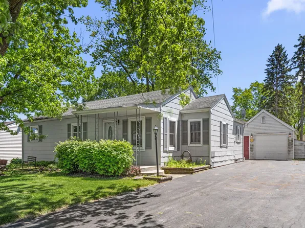1804 Burlington Beach Rd, Valparaiso, IN 46383