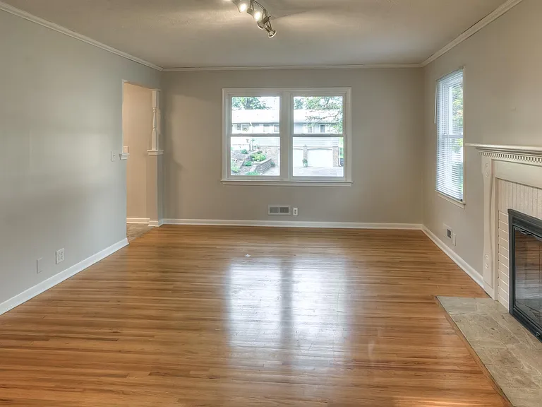 3511 S 107th Avenue Cir — Photo 5