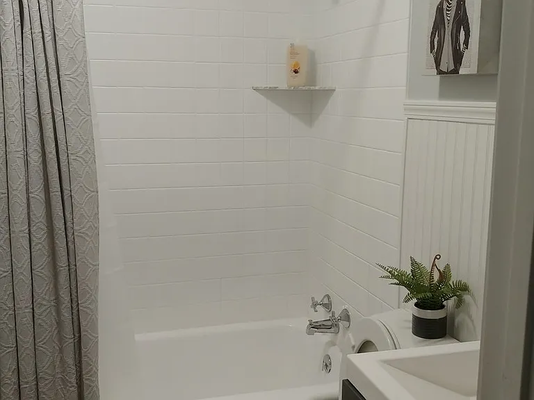 3035 University Rd — Photo 11