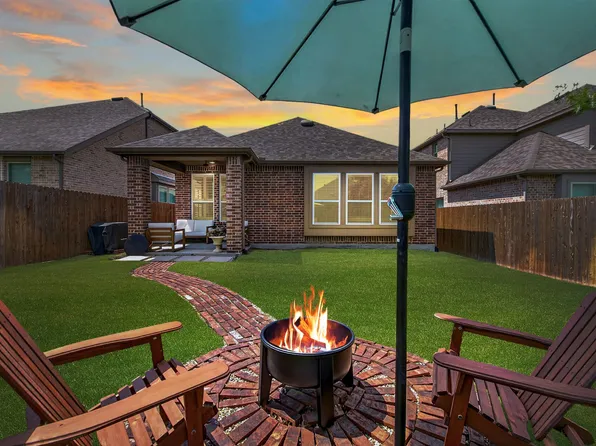 1826 Eagle Lndg, Van Alstyne, TX 75495
