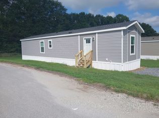 201 Ridgeway Dr, Shelby, NC 28152