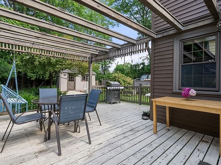 31 Braeburn Rd — Photo 31