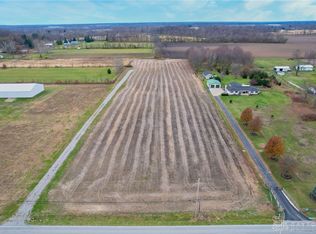 405 W Krepps Rd, Xenia, OH 45385