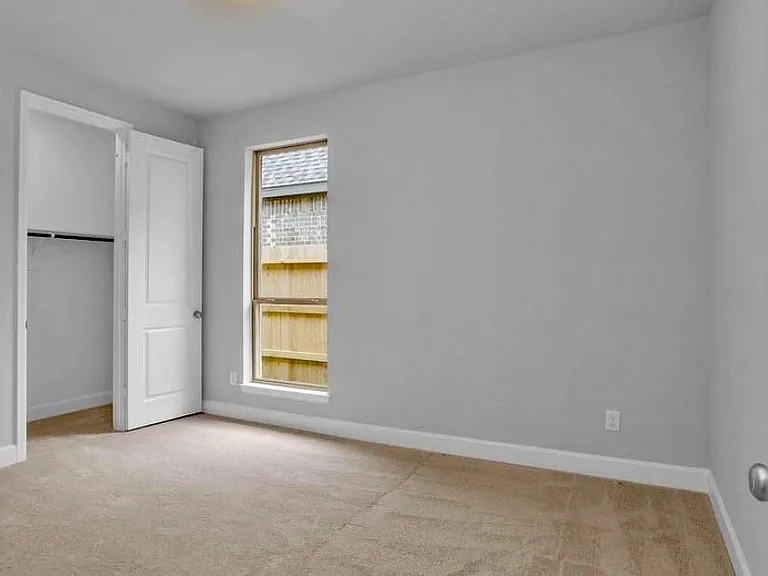 42841 Terraza Blvd — Photo 15