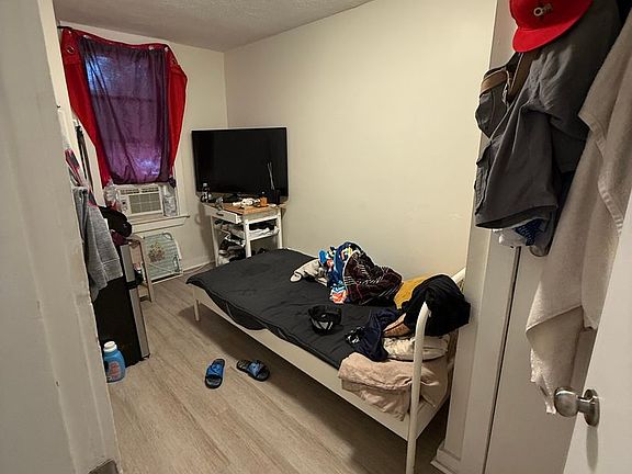 4th image of 189 Cambridge St #2