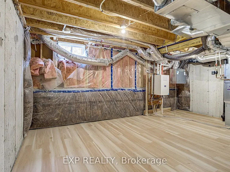 49 Paradox St — Photo 36