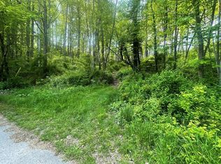 Blue Room Rd, Midway, WV 25878