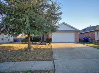 1422 Fairfield Dr, Forney, TX 75126