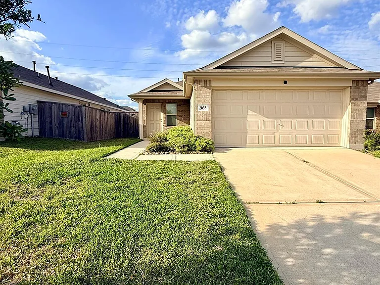 963 Oak Mist Ln — Photo 2