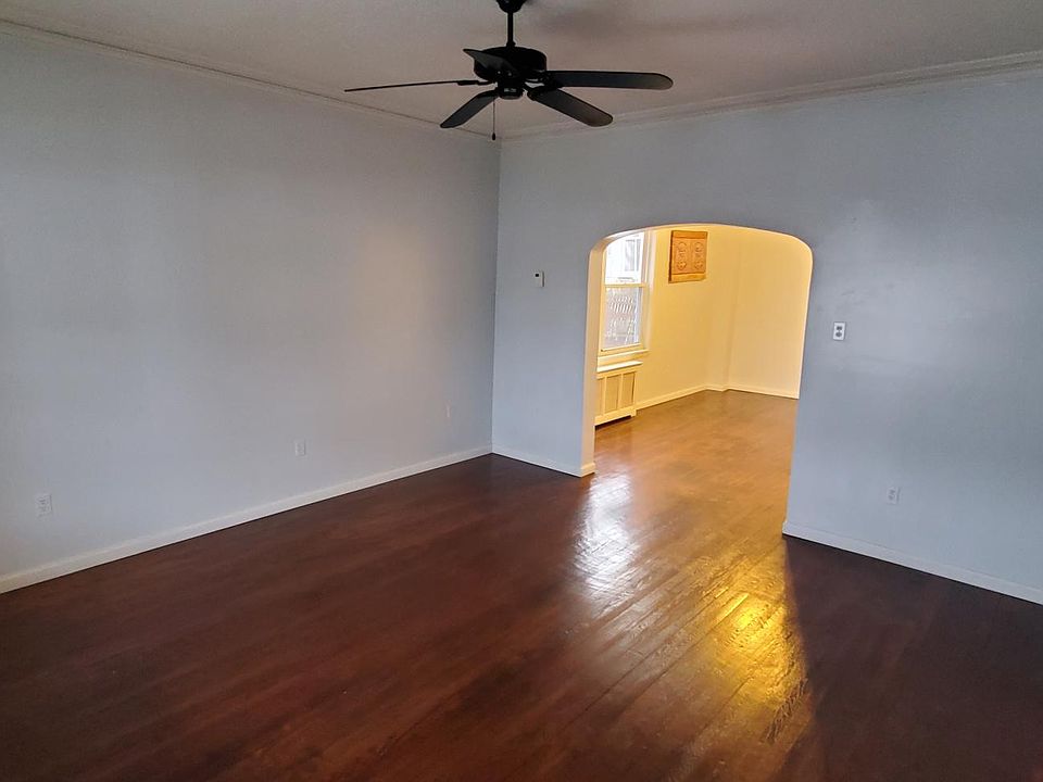 1st image of 168 S Bromley Ave Floor 1