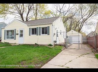 1612 Roselawn Ave, Lansing, MI 48915