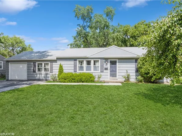 8931 Hardy St, Overland Park, KS 66212