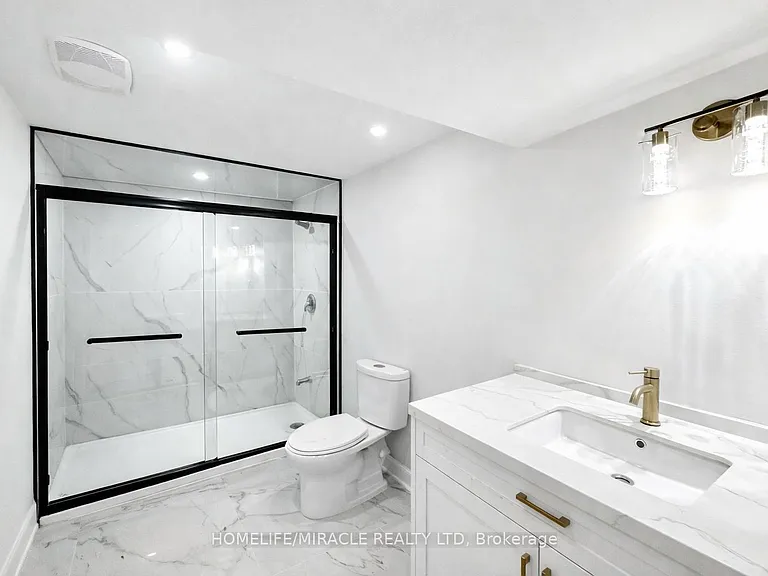 4555 14th Ave — Photo 5