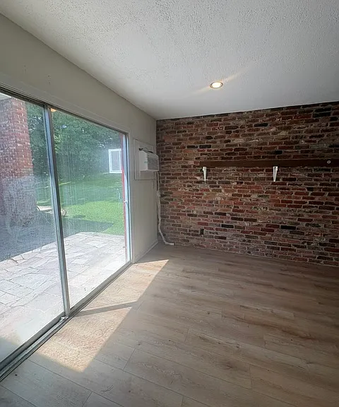 2406 Browns Mill Rd — Photo 23
