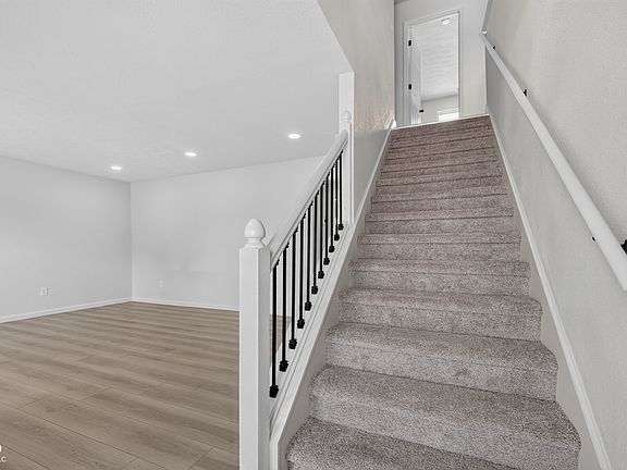 5th image of 2944 Corbin Dr