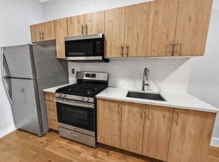 1297 Saint Marks Ave APT 1R, Brooklyn, NY 11213