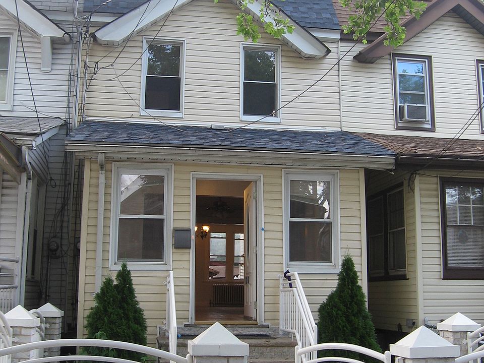1st image of 112-05 103rd Ave