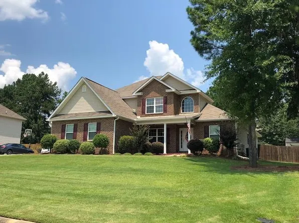 212 Olde Hickory Cir, Bonaire, GA 31005