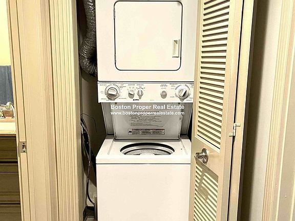 416 Marlborough #703 Boston - Back Bay Unit Photo 5 (1)