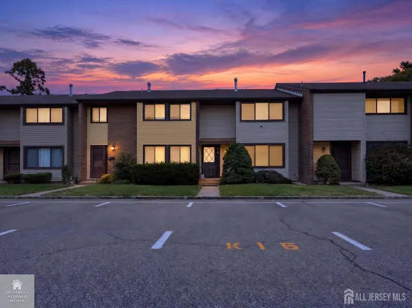 416 Kellington Dr, East Windsor, NJ 08520