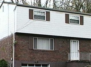 3058 Universal Rd, Pittsburgh, PA 15235