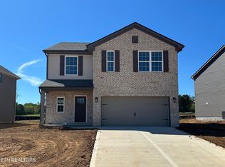 6015 Mountain Heights Ln, Corryton, TN 37721