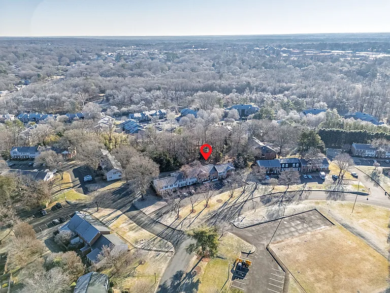 8418 Knights Bridge Rd — Photo 34