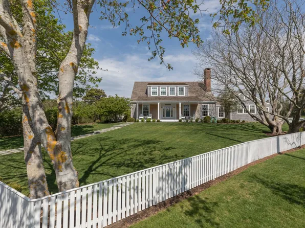 81 Cliff Rd, Nantucket, MA 02554